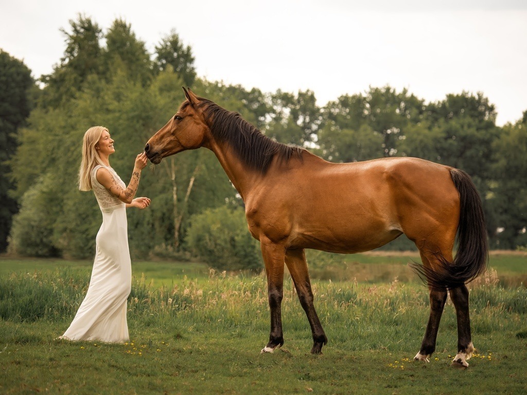 Alina x Sunny | photography by friederike - Realisiert mit Pictrs.com