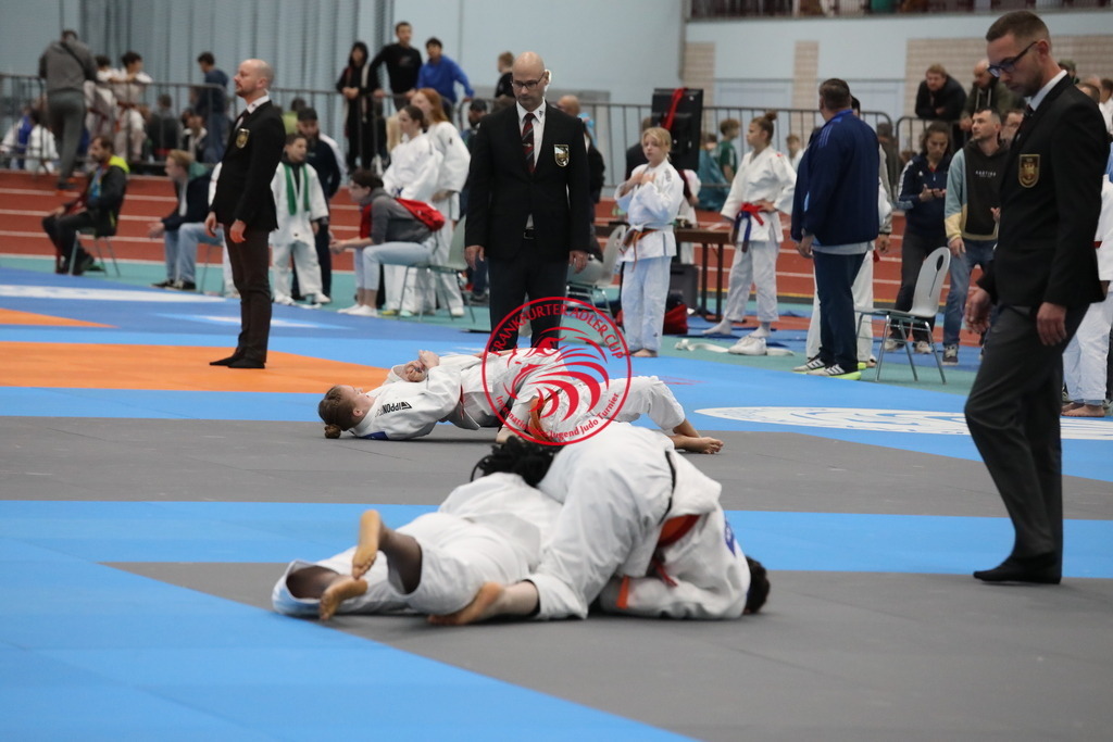 1J7A2629 | Fotos vom Adler Cup - Pictures from Adler Cup

Hier findet Ihr alle Eindrücke und großen Momente der Adler Cup Wochenenden. Here you will find all impressions and great moments of the Adler Cup weekends. - Realisiert mit Pictrs.com