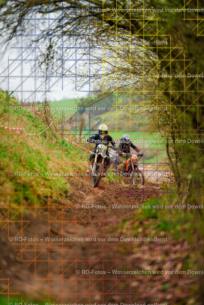 4 Lauf Mernes-903 | Sportfotografie von RO-Fotos: Motorsport, Motocross, Enduro, Laufveranstaltungen und Triathlon. Professionelle Fotos von Sportlern und Events. - Realisiert mit Pictrs.com