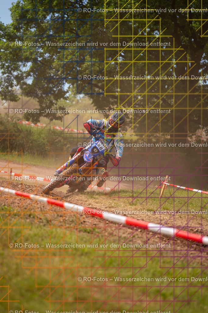 Wolfshausen 3 Lauf -204 | Sportfotografie von RO-Fotos: Motorsport, Motocross, Enduro, Laufveranstaltungen und Triathlon. Professionelle Fotos von Sportlern und Events. - Realisiert mit Pictrs.com