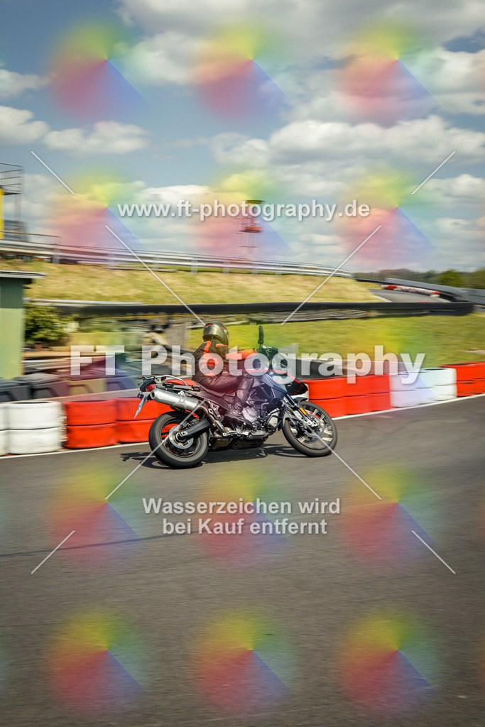 OBK_Mai_Justin_Uwe-11025 | Hier findet Ihr Bilder von Touristenfahrten auf der Nürburgring Nordschleife oder von anderen Veranstaltungen die ich besucht habe. Viel Spass beim Durch Schauen 