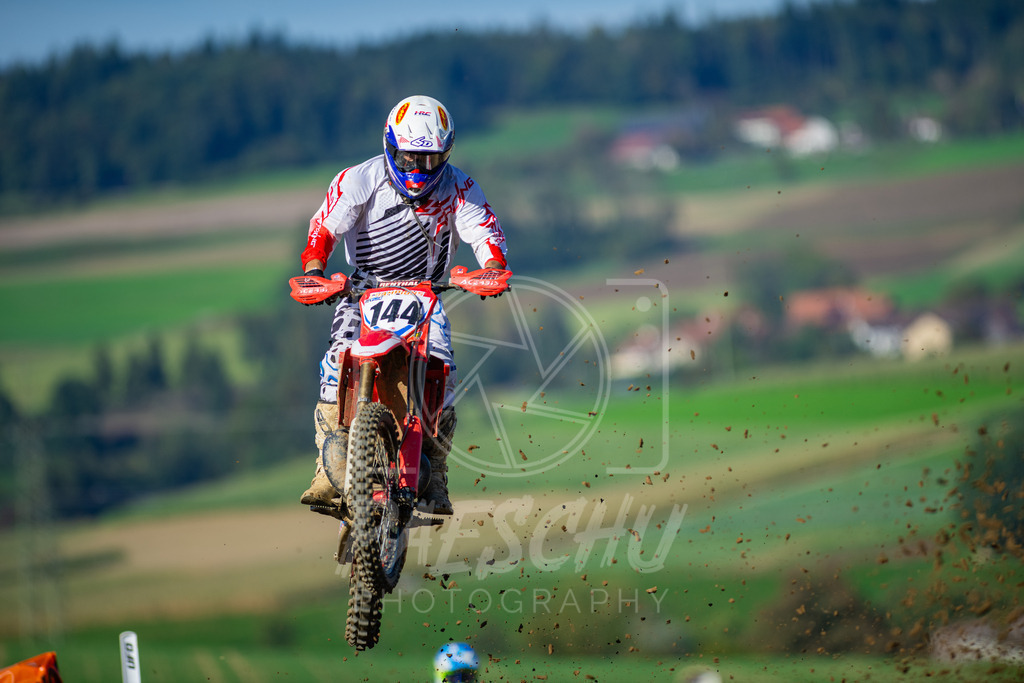 CF (279) | Paeschuphoto Shop - Wer nicht sucht der auch nicht findet.Ob Motocrossbilder oder von einem besuchtem Spiel, Hauptsache Action. - Realisiert mit Pictrs.com