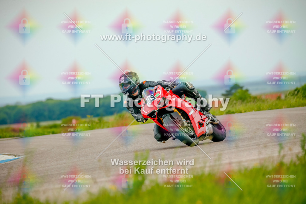 _MOT2098 | Hier findet Ihr Bilder von Touristenfahrten auf der Nürburgring Nordschleife oder von anderen Veranstaltungen die ich besucht habe. Viel Spass beim Durch Schauen 