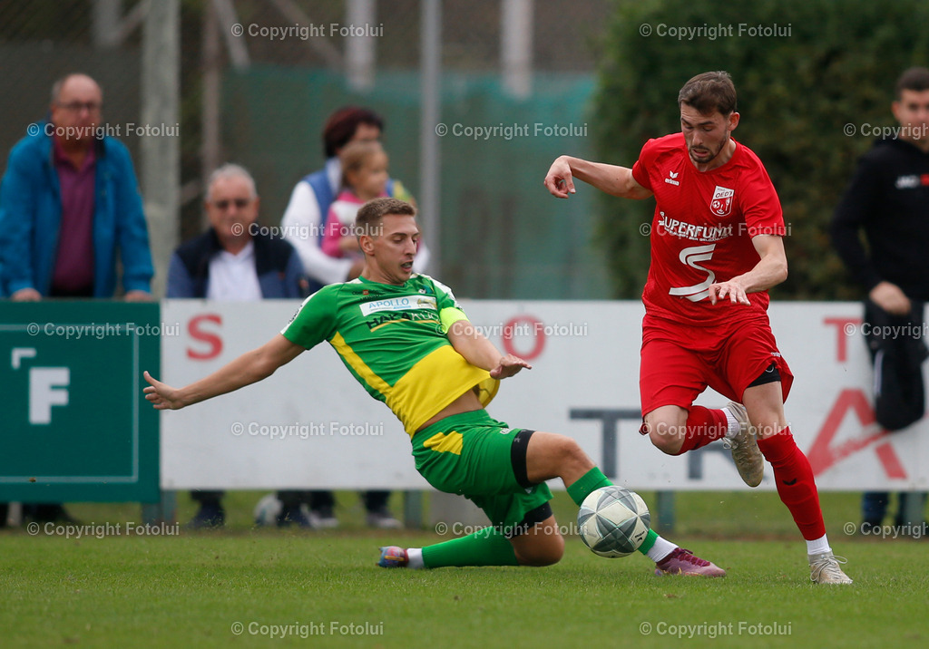 A_LUI_071023_14 | SPORT,FUSSBALL,LL.OST. ASKOE OEDT 1B-SV HAKA TRAUN 07.10.2023 IM BILD:FLORIAN AIGNER (OEDT UND AMAR KADIC (TRAUN) FOTO:FOTOLUI