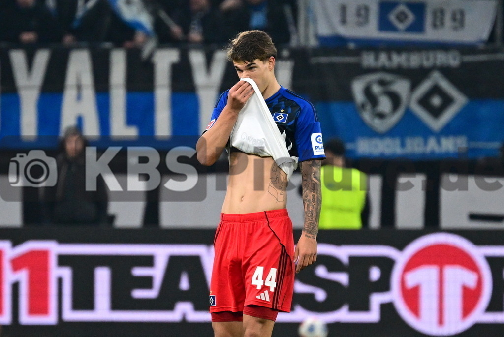 KBS Picture_HSV-Dortmund_036 | Vuskovic Luka (HSV) ,Sportplatz :  Volksparkstadion, - Realisiert mit Pictrs.com