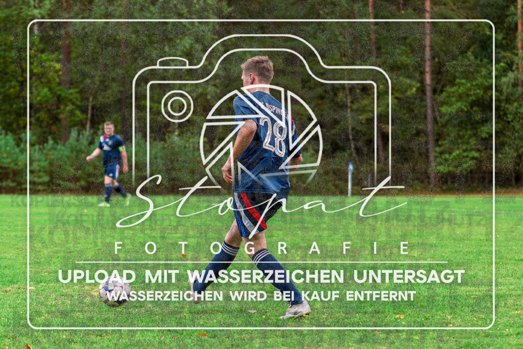 SFBFGFS-1002 | Tjorven Ruether (Sportfreunde Bispingen 2 #28) beim Herren 3. Kreisklasse HK Spiel zwischen SF Bispingen 2 und FG Fulde-Stellichte 2 im Sportplatz Huetzel, Bispingen (Simon Paul Stopat) - Realisiert mit Pictrs.com