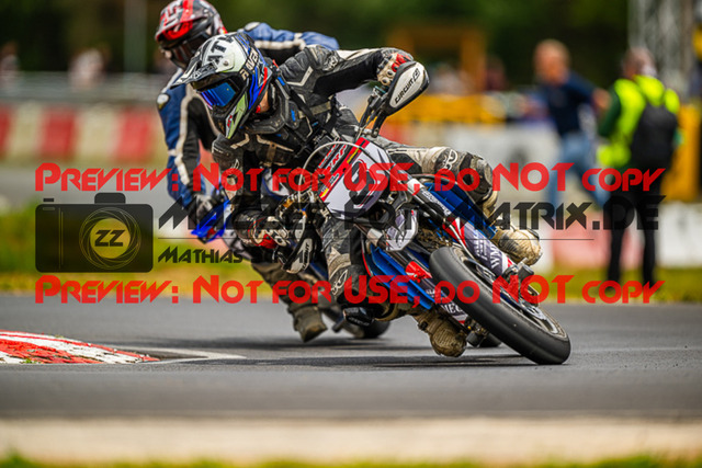 MaZZes_FotoMatrix_230702_1078 | S4