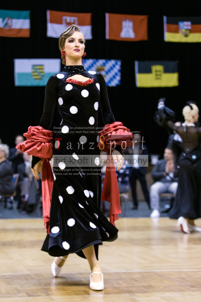 20241102_DM_HGR_Std_09935 | Tanzsportbilder, Standardtanz, Lateintanz, WDSF, DTV, LTVB, dancecomp, goc, hessen tanzt, blaues band der spree, walzer, tango, wiener walzer, slowfox, quickstepp, samba, rumba, cha-cha-cha, paso doble. jive, hd-kroft photography, turniertanzsport