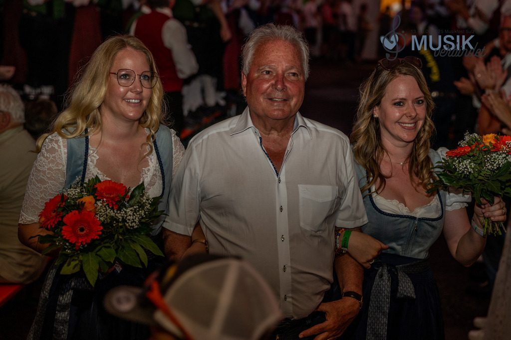 DSC_5922 | "Fussifoto.com – Ihr Ansprechpartner für hochwertige Fotografie! Entdecken Sie kreative Bilder und professionelle Dienstleistungen. Kontaktieren Sie uns für Ihre Projekte!"