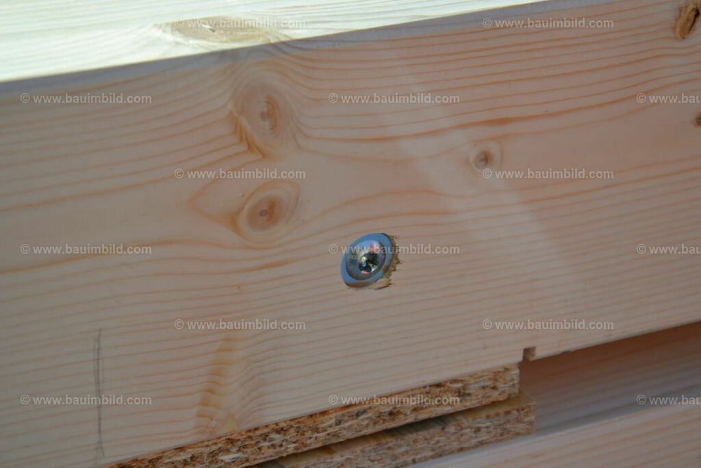 bib-lg09-holzbau-0055 | Nach LV-Leistungsgruppen sortierte Detailfotos über den Bau eines Hauses. Alle Hausbau-Bilder direkt vom Urheber und Autor der Website Haus-Selber-Bauen.com