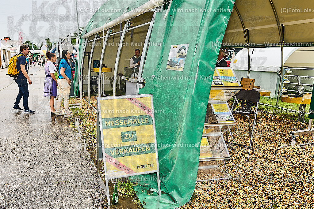 ALP9947_MESSE_LAND-FORST-JAGD_Messehalle verkaufen | (C)FotoLois.com, Alois Spandl, WIESELBURGER MESSE LAND-FORST-JAGD, So 9. Juni 2024.