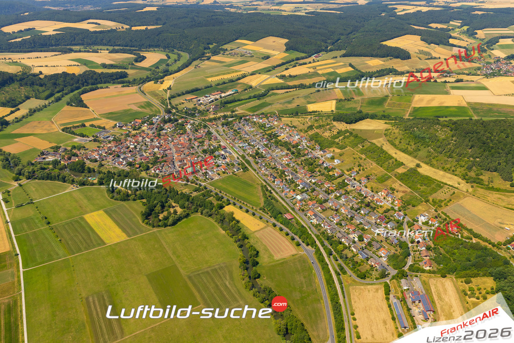 Das Luftbild zeigt : Diebach Hammelburg - Die Luftaufnahme wurde 2023 vom UL-Flugzeug aus erstellt ( keine Drohne ) - Hochauflösende Luftaufnahme - Für grossformatige Ausdrucke geeignet. Die Geschenkidee !Mit Lizenz und Bildrechte bestellbar