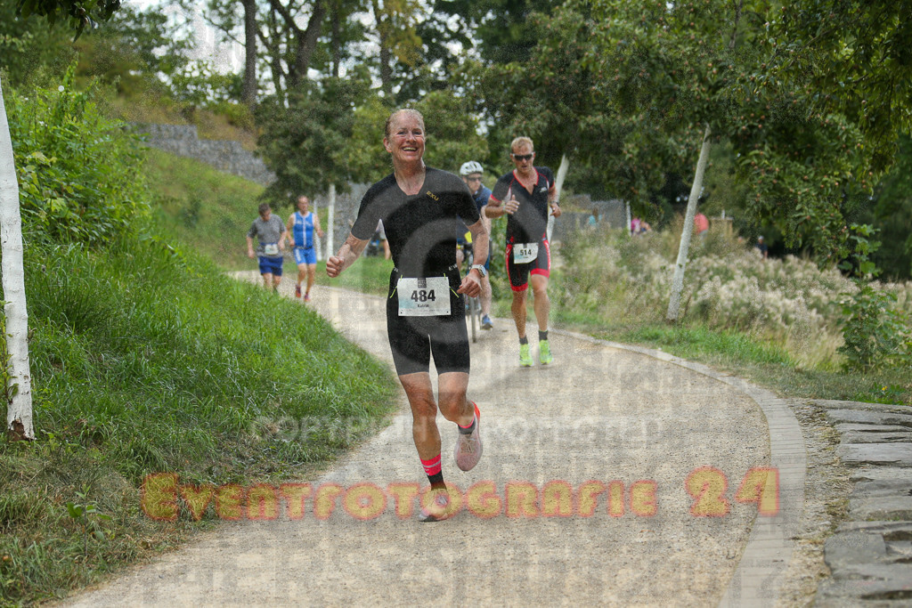 250824_1403_EX1_4825 | Sportfotografie im Rhein-Sieg Kreis, Köln, Bonn, NRW, Rheinland Pfalz, Hessen, etc. Unser Tätigkeitsfeld umfasst den Laufsport vom Volkslauf über den Marathon, Duathlon, Triathon bis zum Ultralauf wie Kölnpfad Ultra oder Schindertrail.