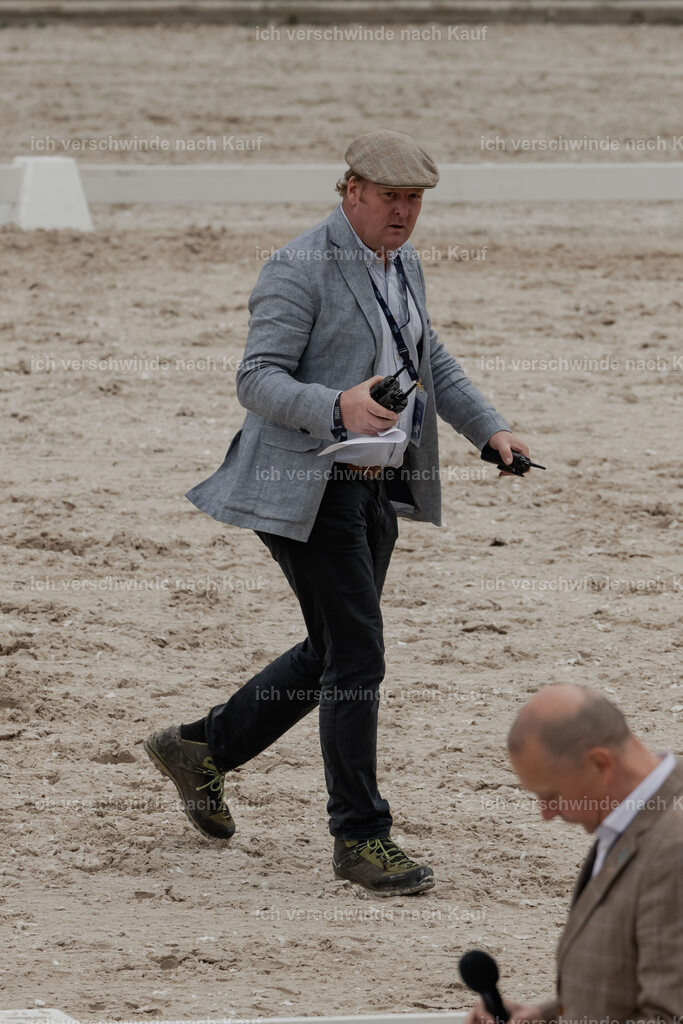 WE_DR_Stoib_siegerehrung_PI2025_528 | Pferd International München 2025