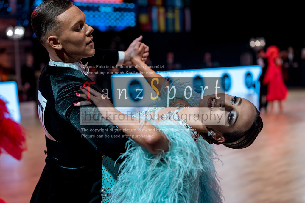 20251214_Baltic-Trophy_2486-2 | Tanzsportbilder, Standardtanz, Lateintanz, WDSF, DTV, LTVB, dancecomp, goc, hessen tanzt, blaues band der spree, walzer, tango, wiener walzer, slowfox, quickstepp, samba, rumba, cha-cha-cha, paso doble. jive, hd-kroft photography, turniertanzsport