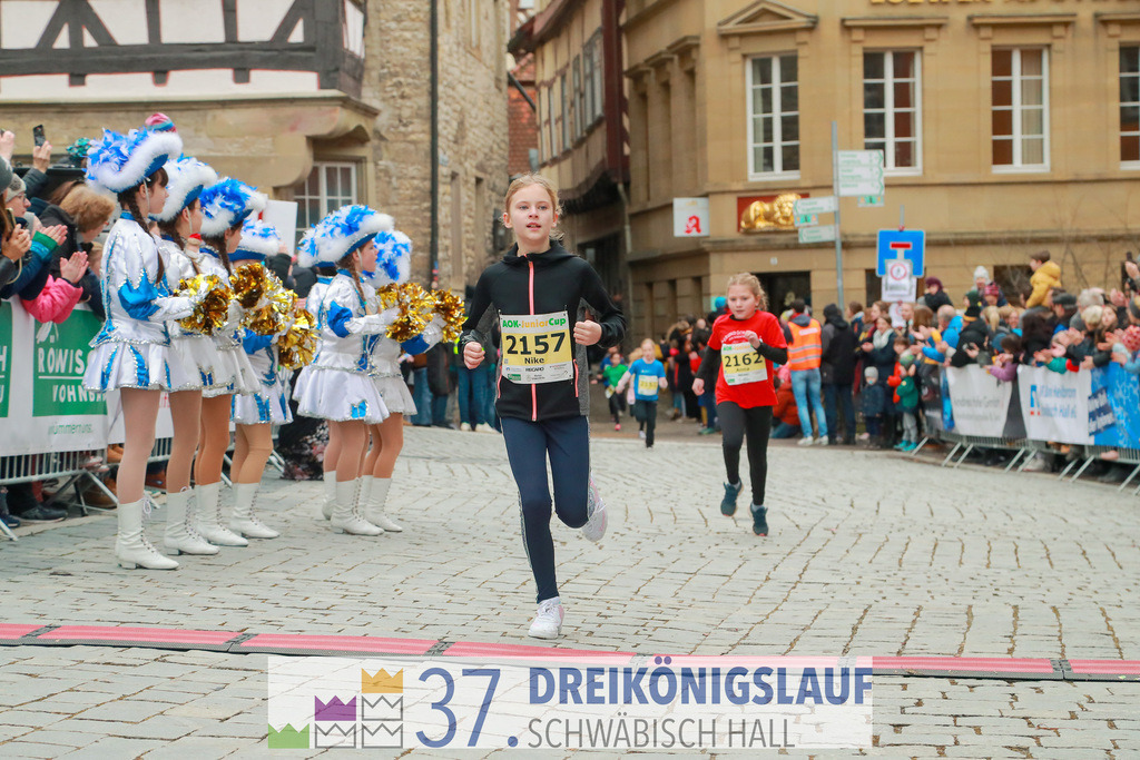 AOK JuniorCup 400m | 3Koenigslauf 2023 - Realisiert mit Pictrs.com