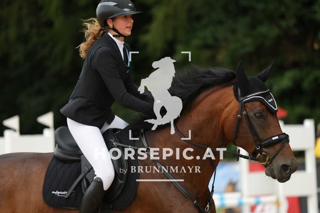 0P6A3065 | Willkommen bei Brunnmayr - Design & Fotografie – Ihrem Spezialisten für Reitturniere und Pferdeveranstaltungen in Oberösterreich, Salzburg und Bayern! Seit über 17 Jahren sind wir leidenschaftlich dabei.