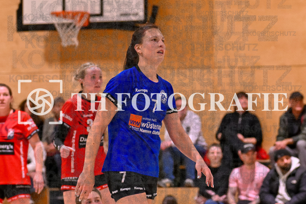 GER, SG Maulburg/Steinen - TuS Helmlingen, Handball, Suedbadenliga, 14. Spieltag, Saison 2023/2024, 17.02.2024 | Geraldine Kimmer (TuS Helmlingen, #07)

GER, SG Maulburg/Steinen - TuS Helmlingen, Handball, Suedbadenliga, 14. Spieltag, Saison 2023/2024, 17.02.2024

Foto: TH Fotografie/Thomas Hess