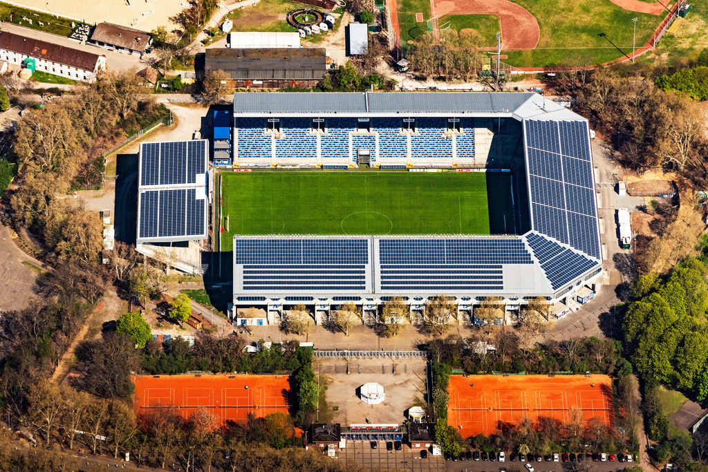 dr__0022072.jpg | MANNHEIM 11.04.2019 Sportstätten-Gelände der Arena des Stadion Carl-Benz-Stadion in Mannheim im Bundesland Baden-Württemberg. Das Stadion ist Heimspielstätte des SV Waldhof Mannheim 07. // Sports facility grounds of the Arena stadium Carl-Benz-Stadion in Mannheim in the state Baden-Wurttemberg. This stadium is home ground of the SV Waldhof Mannheim 07. Foto: Daniel Reiter