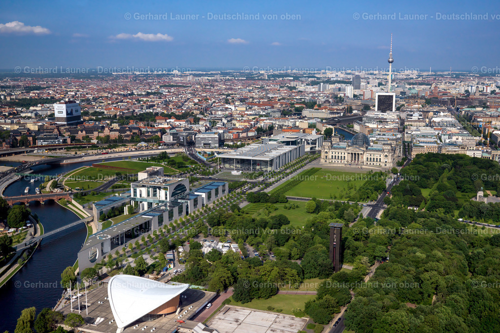 2790101 | Spreebogenpark Berlin mit Bundeskanzleramt
