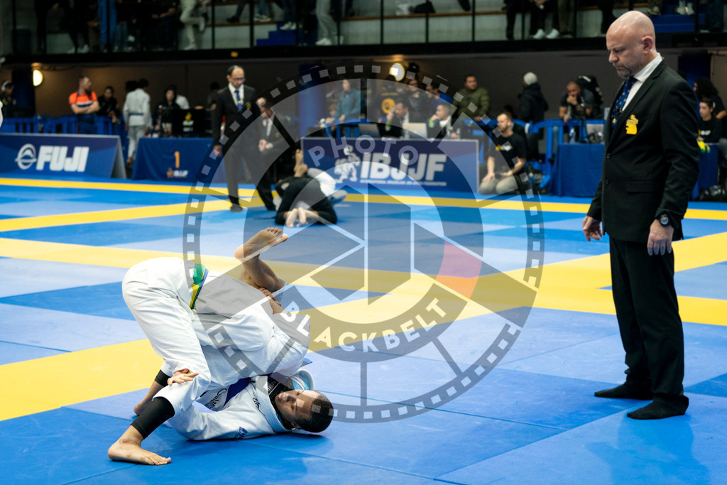 20240121PBB6689 | Fighters compete during the second day of the IBJJF European Championship in Paris, France, on January 21, 2024.