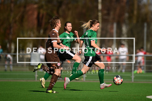 Fußball I Frauen I Saison 2025-2026 I Kreisliga I 18. Spieltag I HNT - FC St. Pauli IV I 124755 | Der Sportfotograf. - Realized with Pictrs.com