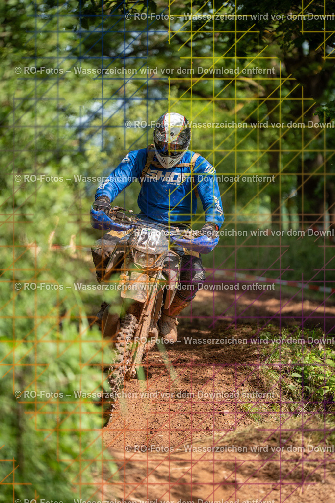 Wolfshausen 4 Lauf -1567 | Sportfotografie von RO-Fotos: Motorsport, Motocross, Enduro, Laufveranstaltungen und Triathlon. Professionelle Fotos von Sportlern und Events. - Realisiert mit Pictrs.com