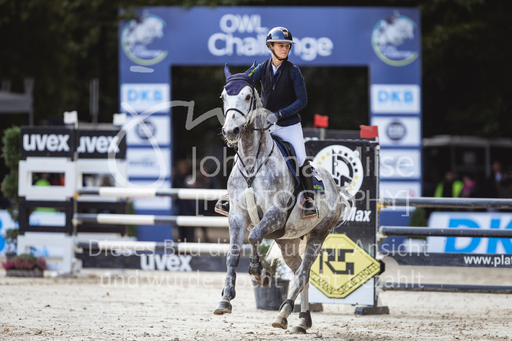 240914_OWLCh_AmateurM-516 | Deine schönsten Turniermomente als professionelle Fotos! Entdecke hochwertige Pferdesport-Fotografie im Online-Shop. Jetzt Fotos finden & bestellen!