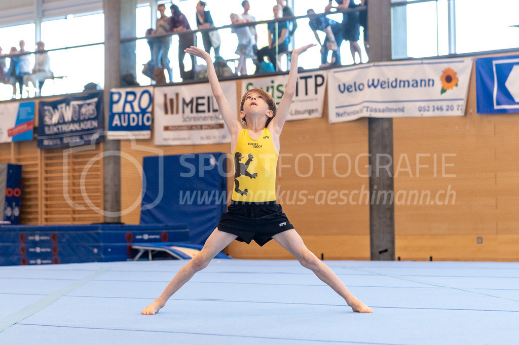 104. Zürcher Kunstturnertage Neftenbach - 15. May 2022 | 104. Zürcher Kunstturnertage Neftenbach
Turnhalle Ebni, Neftenbach
Einführungsprogramm (EP)
Bild: Sportfotografie Markus Aeschimann | www.markus-aeschimann.ch - Realisiert mit Pictrs.com