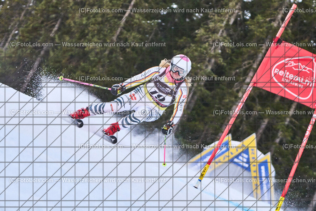 ALP0244_FIS-MastersCup_Reiteralm_Giant-SL_Santen Christiane | FIS-MastersCup GIANT-SLALOM auf der Reiteralm in Pichl, Sa 18. Jänner 2025.