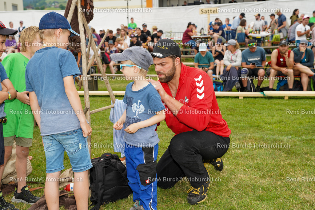 DSC00456 | René Burch leidenschaftlicher Fotograf aus Kerns in Obwalden.  Hier finden sie Sport, Landschaft und Natur Fotografie.
 - Realisiert mit Pictrs.com