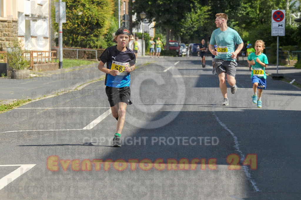 250621_1041_EV4_3833 | Sportfotografie im Rhein-Sieg Kreis, Köln, Bonn, NRW, Rheinland Pfalz, Hessen, etc. Unser Tätigkeitsfeld umfasst den Laufsport vom Volkslauf über den Marathon, Duathlon, Triathon bis zum Ultralauf wie Kölnpfad Ultra oder Schindertrail.