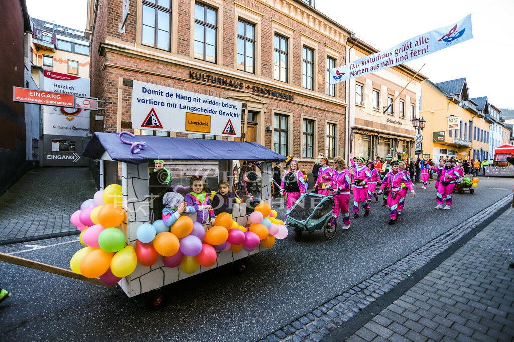 Fastnacht 2023-2005 | Erleben Sie den Zauber des Mittelrheins und entdecken Sie die atemberaubende Auswahl an Fotos und Bildern bei Rheinfotos. Wir bieten eine vielfältige Auswahl an Produkten wie Poster, Karten, Sticker, Textilien und Geschenkartikeln und Fototouren. - Realisiert mit Pictrs.com