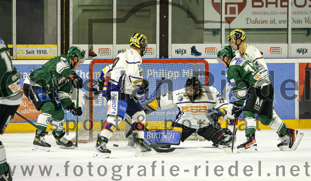 2024-01-19_050_TSV_Erding_gegen_ESC_Geretsried | Erding, Deutschland, 19.01.2024:
Eishockey, Bayernliga Vorrunde 2023 / 2024, 26. Spieltag, TSV Erding gegen ESC Geretsried, Endergebnis: 

Foto: Christian Riedel / fotografie-riedel.net