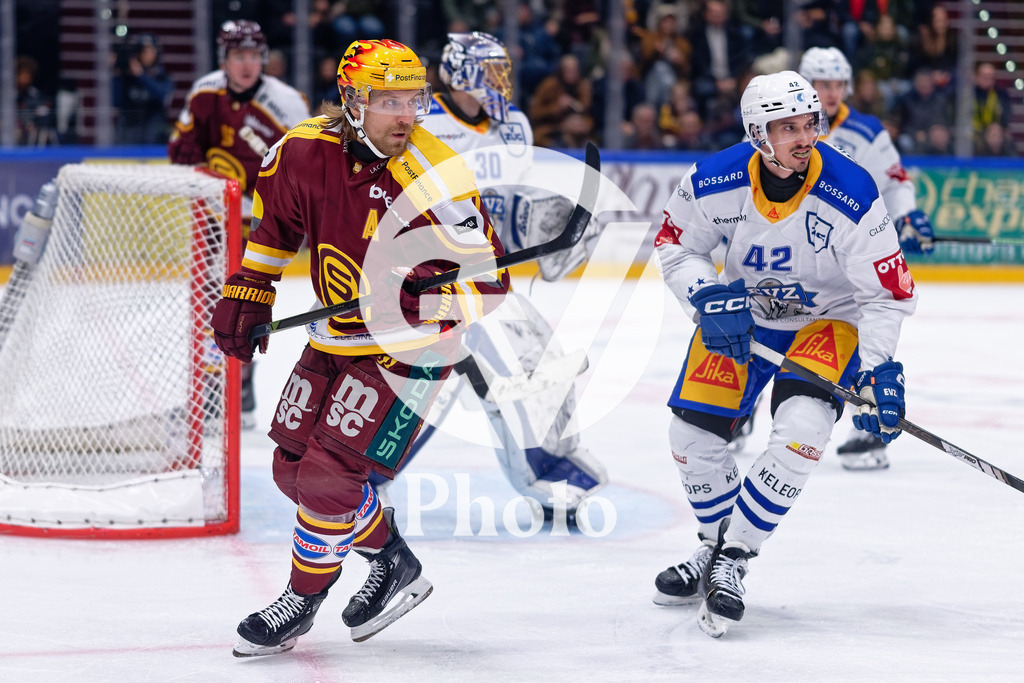 National League - Geneve-Servette HC v EV Zug | Markus Granlund (60 Geneve-Servette HC) and Tobias Geisser (42 EV Zug) portrait (headshot/close up)  during the National League match between Geneve-Servette HC and EV Zug at Les Vernets in Geneva, Switzerland