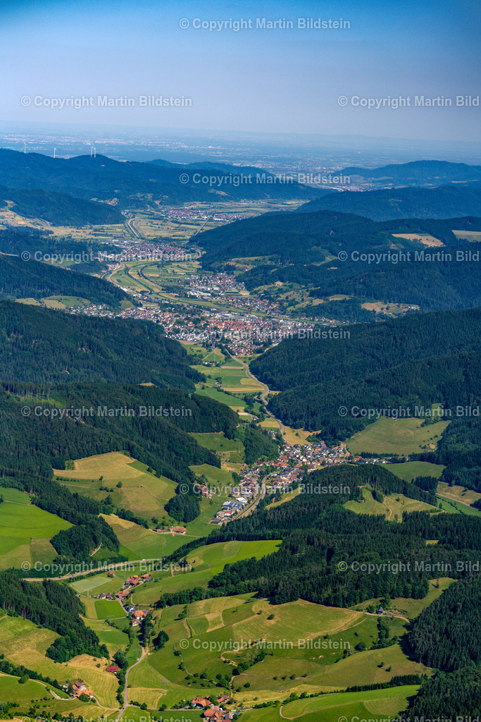 Elzach-1-6-23-6 | Bilder Fotos Luftbilder Luftaufnahmen Deutschland Süden Westen Schwarzwald Baden Württemberg  