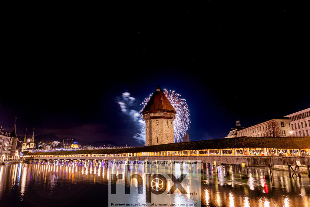  Neujahrszauber Luzern 2024 | Stimmungsvolle Fotokunst aus Luzern. Erlebe den Pilatus, den See und die Stadt Luzern in exklusiven Aufnahmen in der Fotogalerie & Shop. - Realisiert mit Pictrs.com