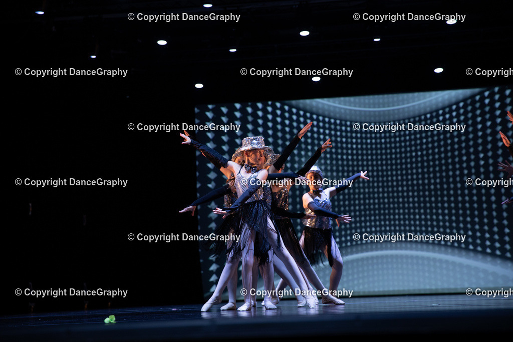 GPHY4925 | DanceGraphy - Realisiert mit Pictrs.com