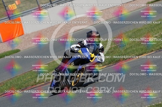 2016-07-01-PBK-5260 | Sportfotografie; SlowMotion; Video; Rennstrecke; Hafeneger; RSE; Speer; Trackday; Motorsportarena; Hockenheimring; Brno; Most; Barcelona; Valencia, Benny; Kaetzmer;