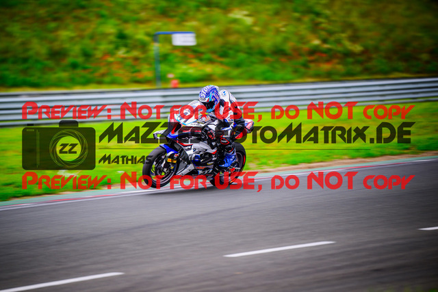 MaZZes_FotoMatrix_240531_6021986_2994 | Fotograf Mathias Schmid
Sportfotograf,
Eventfotograf,
Hochzeitsfotograf,
Portraitfotograf