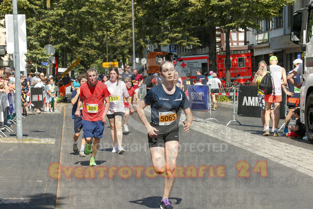 250621_1052_EX1_2990 | Sportfotografie im Rhein-Sieg Kreis, Köln, Bonn, NRW, Rheinland Pfalz, Hessen, etc. Unser Tätigkeitsfeld umfasst den Laufsport vom Volkslauf über den Marathon, Duathlon, Triathon bis zum Ultralauf wie Kölnpfad Ultra oder Schindertrail.