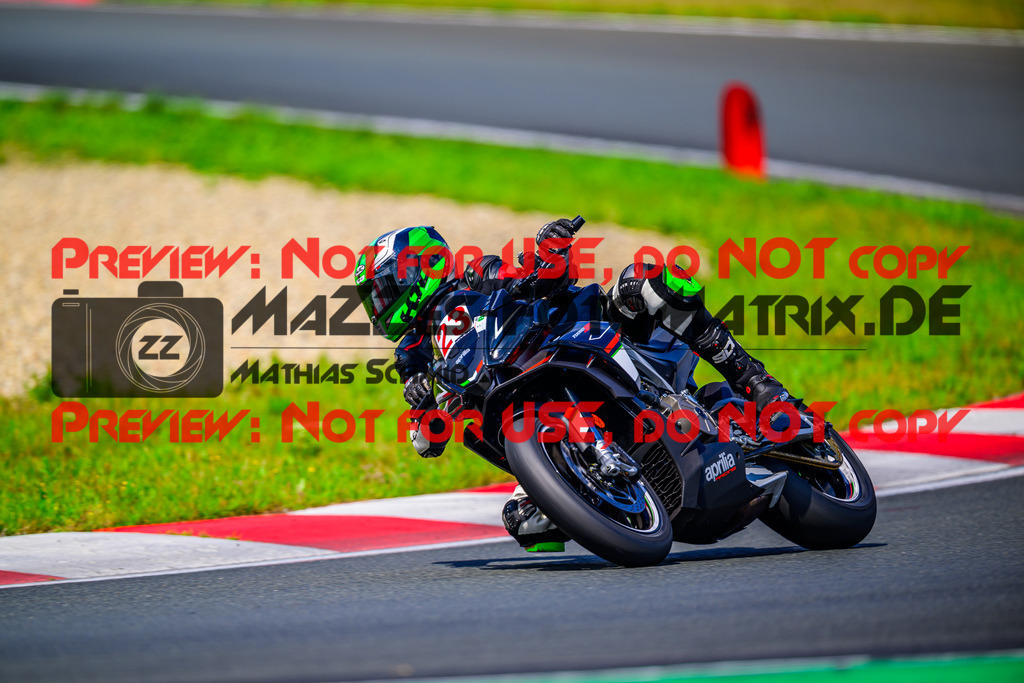 MaZZes_Fotomatrix_20250723_6007705_1534 | ROT