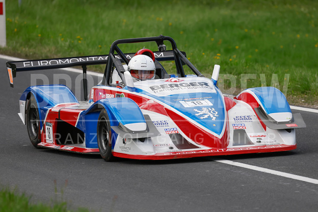 Rechberg Hill Climb 2025 – FIA European Hill Climb Championship | Rechberg Hill Climb 2025, part of the FIA European Hill Climb Championship. High-speed racing action, mountain scenery, atmosphere and pure motorsport passion captured in detail. The image shows Karel BERGER (CZE) Osella PA21 JrB Suzuki.          