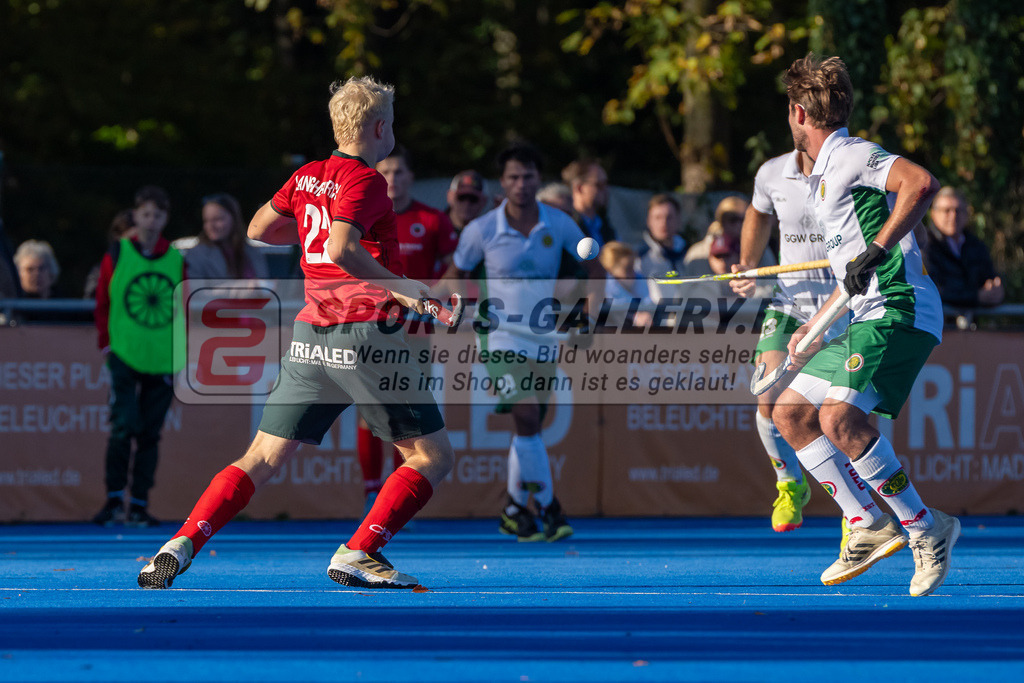HK_20241103_108541 | 1. Bundesliga Herren Crefelder HTC - Hamburger Polo Club am 3.11.2024 CHTC Krefeld, Krefeld , LangHeinrich Finn ( Crefelder HTC #22 )