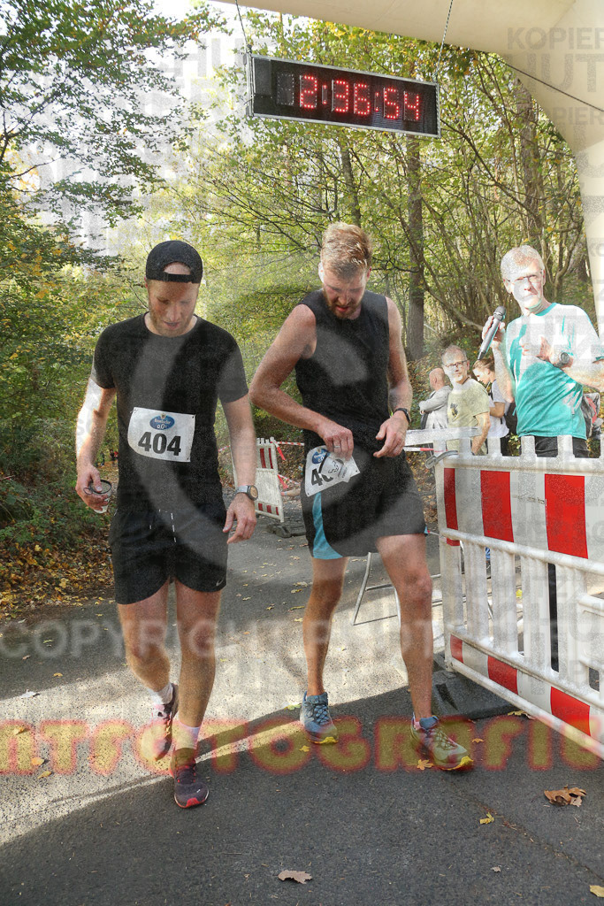 221030_1239_EX1_6636 | Sportfotografie im Rhein-Sieg Kreis, Köln, Bonn, NRW, Rheinland Pfalz, Hessen, etc. Unser Tätigkeitsfeld umfasst den Laufsport vom Volkslauf über den Marathon, Duathlon, Triathon bis zum Ultralauf wie Kölnpfad Ultra oder Schindertrail.