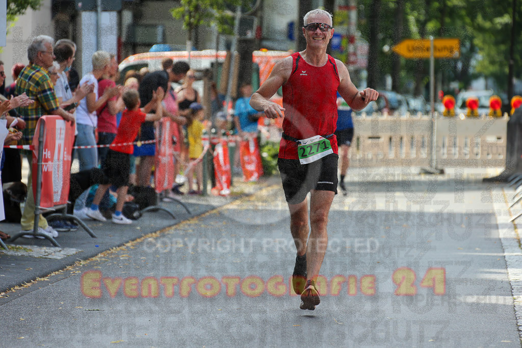 220625_1650_EX1_5144 | Sportfotografie im Rhein-Sieg Kreis, Köln, Bonn, NRW, Rheinland Pfalz, Hessen, etc. Unser Tätigkeitsfeld umfasst den Laufsport vom Volkslauf über den Marathon, Duathlon, Triathon bis zum Ultralauf wie Kölnpfad Ultra oder Schindertrail.