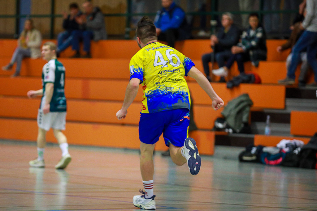 SVN_TvBiefang_161124_092 | Bildergalerie von Sport-Ereignissen aber auch von weiteren spannenden Dingen - nicht nur vom Niederrhein. In Anlehnung an den bekannten Spruch von Hanns Dieter Hüsch heißt das Motto: "Niederrhein ist überall".  - Realisiert mit Pictrs.com