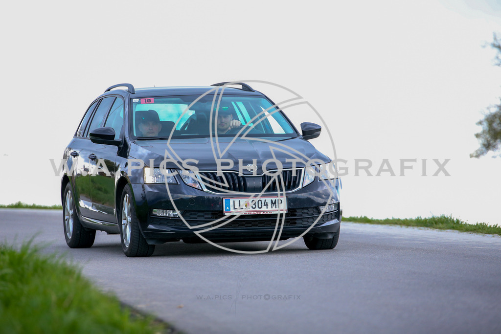 ..... | LEONDING,AUSTRIA,24.März.24 - 63.Radsaisoneröffnungsrennen Leonding Road Cycling League , Image shows: 
Photo: WAPICS / Andreas Willdoner