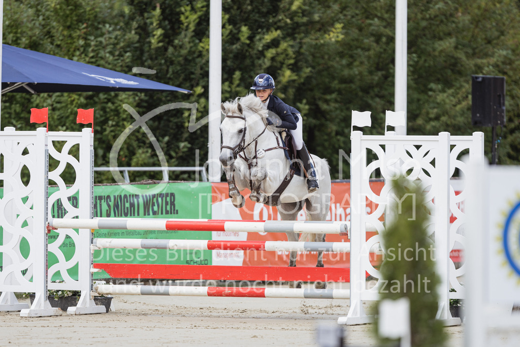 230729_BHO_PonyTrophy-517 | Deine schönsten Turniermomente als professionelle Fotos! Entdecke hochwertige Pferdesport-Fotografie im Online-Shop. Jetzt Fotos finden & bestellen!