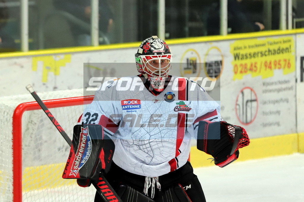 Kai Kristian - CHH | Kai Kristian - CHH - Realisiert mit Pictrs.com